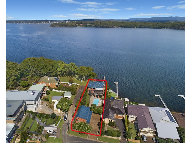 24 Eleebana Road, Eleebana NSW 2282