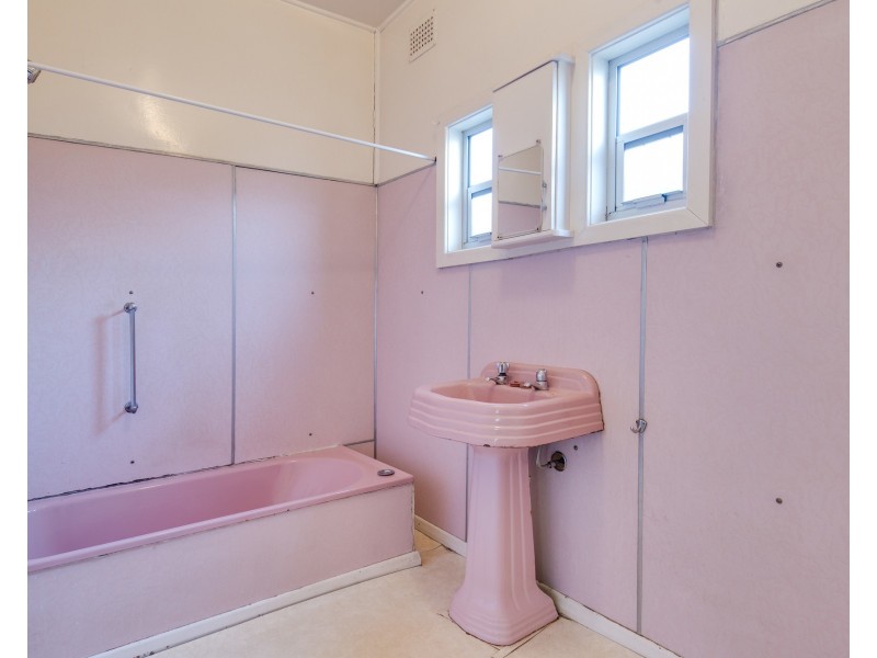 6 Dent Street, Merewether NSW 2291