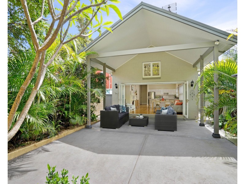 51 Lawson Street, Hamilton NSW 2303