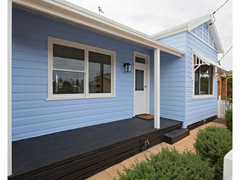 24 Hopkins Street, Merewether NSW 2291