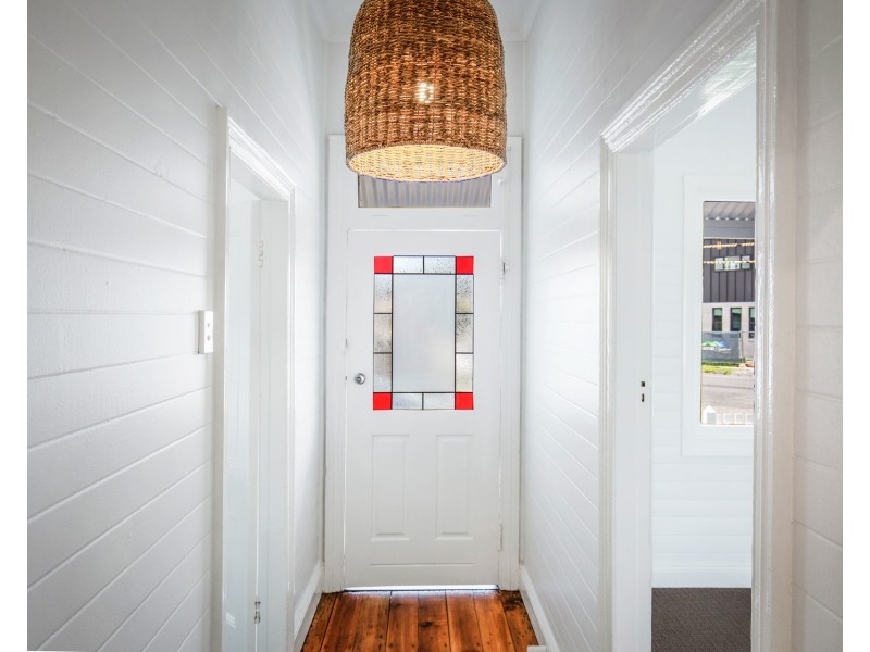 24 Hopkins Street, Merewether NSW 2291