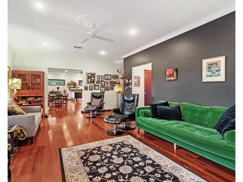 4 Banksia Close, Adamstown Heights NSW 2289