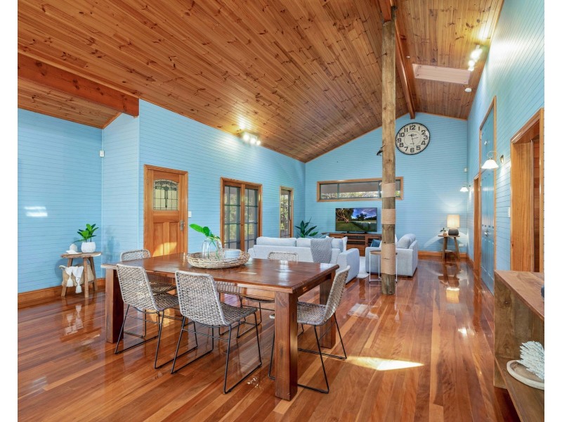 18 Eden Close, Dudley NSW 2290