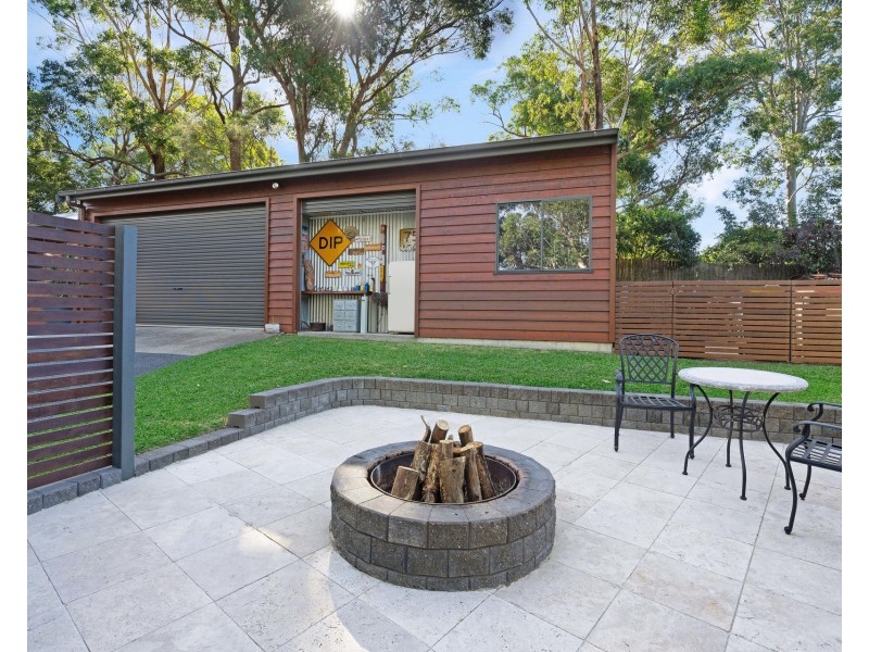 18 Eden Close, Dudley NSW 2290