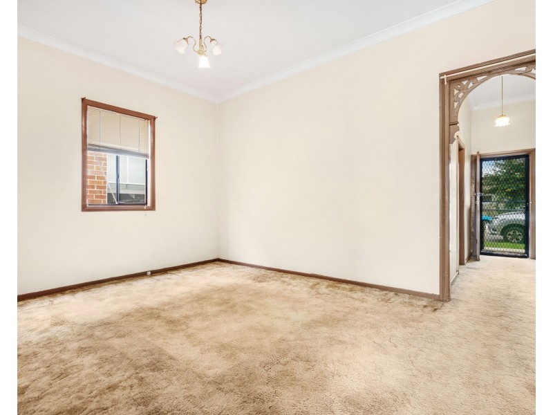 24 Bibby Street, Hamilton NSW 2303