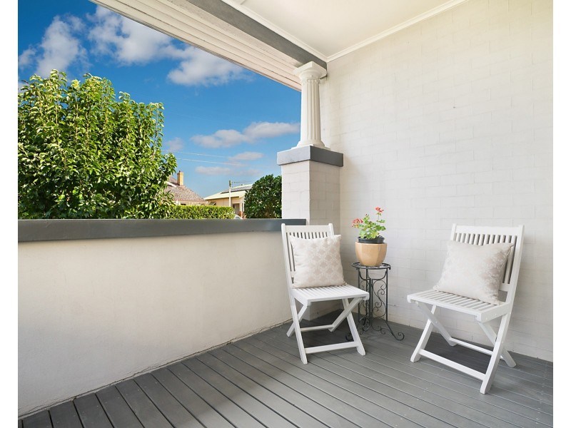 32 Glebe Road, The Junction NSW 2291