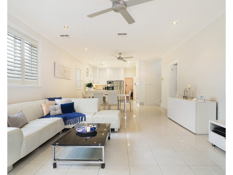 32 Glebe Road, The Junction NSW 2291