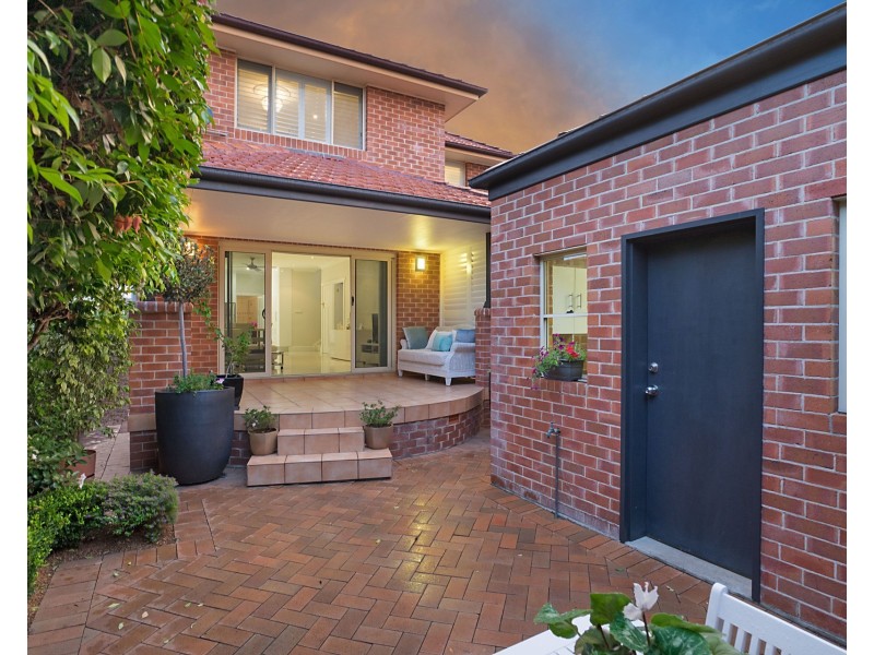 32 Glebe Road, The Junction NSW 2291