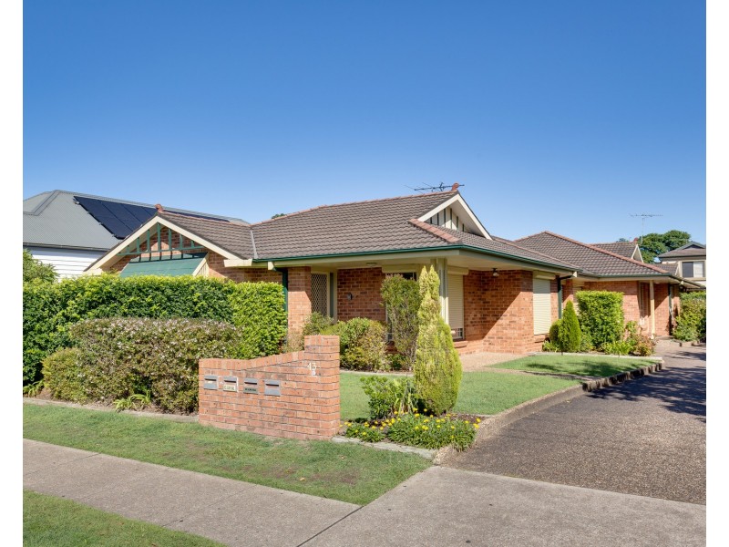 2/43 Cleary Street, Hamilton NSW 2303