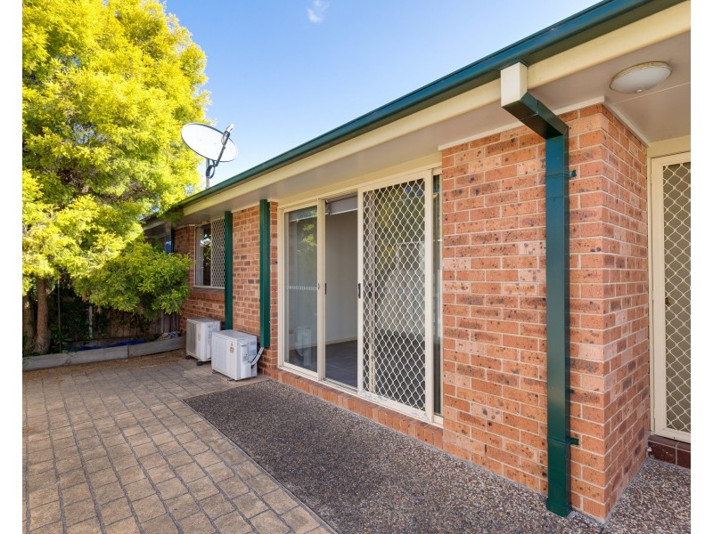 2/43 Cleary Street, Hamilton NSW 2303