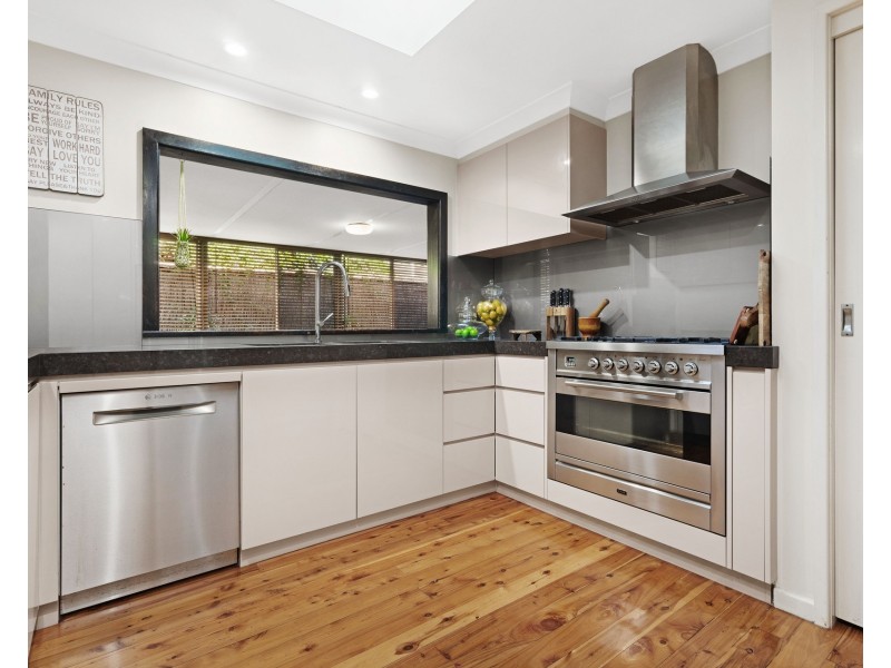 14 Turrug Street, Whitebridge NSW 2290