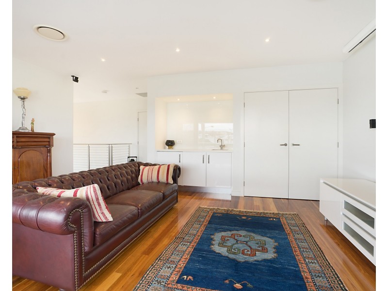 52 Bar Beach Avenue, Bar Beach NSW 2300