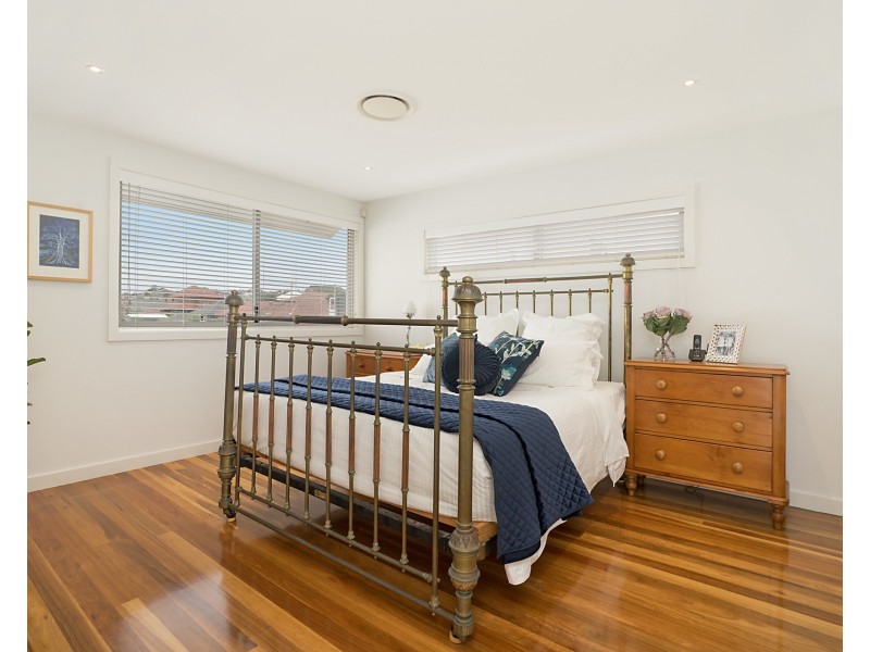 52 Bar Beach Avenue, Bar Beach NSW 2300