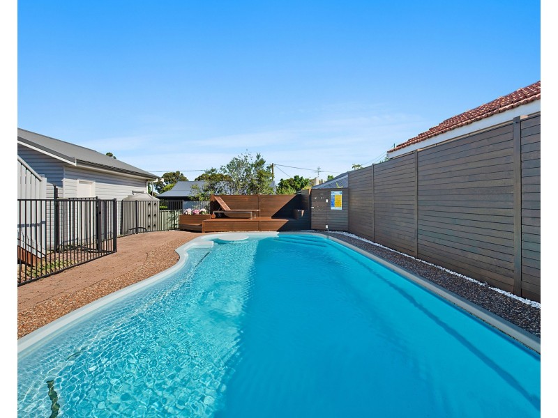 21 Thornton Avenue, Mayfield West NSW 2304