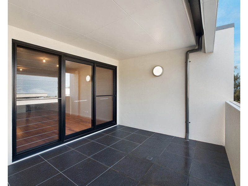 301/58D Bolton Street, Newcastle NSW 2300