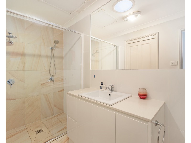 13 Nott Street, Merewether NSW 2291