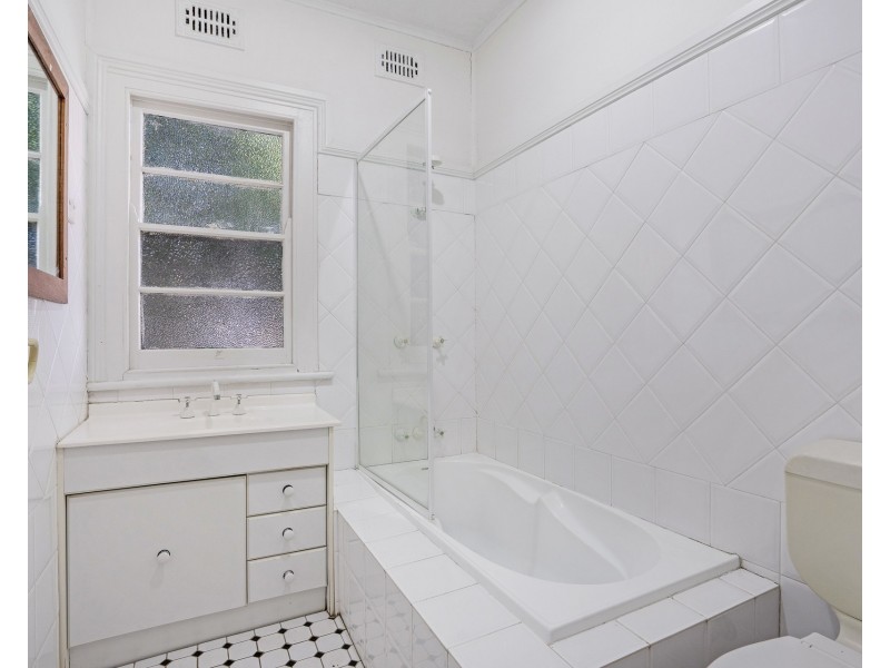 424 Glebe Road, Hamilton South NSW 2303