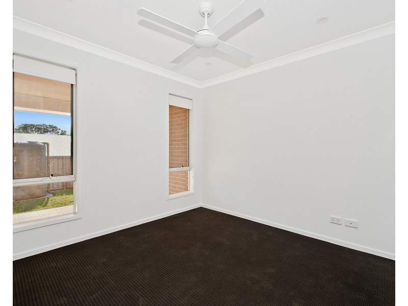 2/28 Croft Close, Thornton NSW 2322
