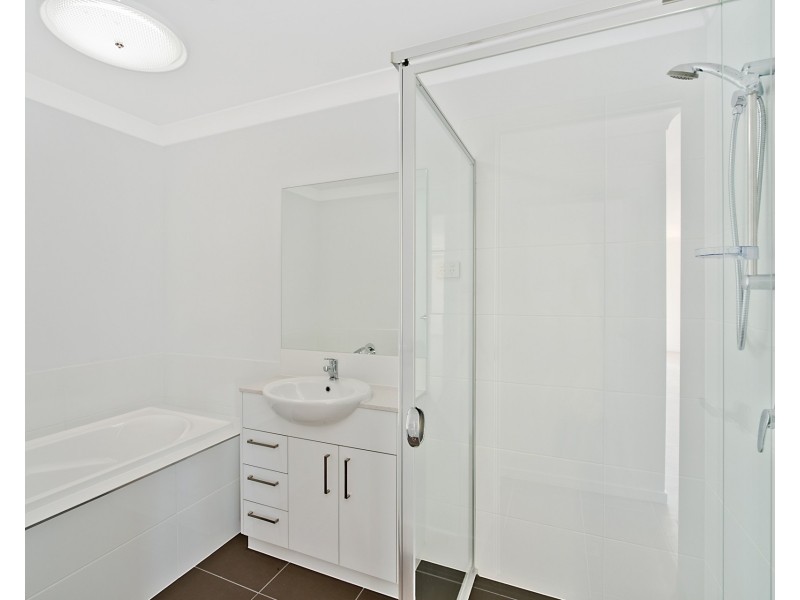 2/28 Croft Close, Thornton NSW 2322