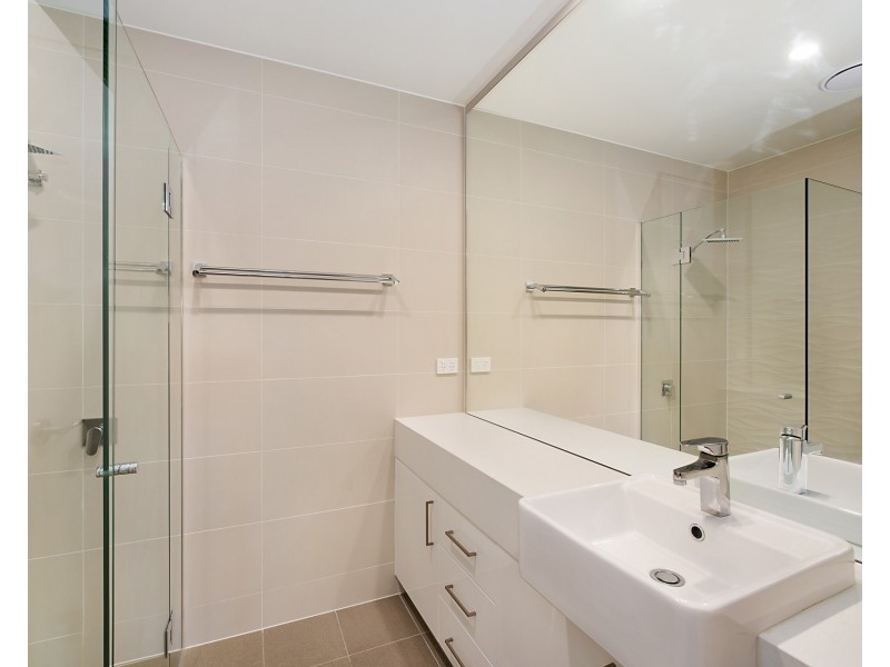 111/27 Llewellyn Street, Merewether NSW 2291