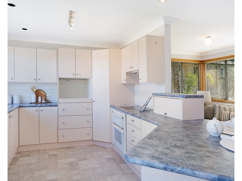 15 Shereline Avenue, Jesmond NSW 2299