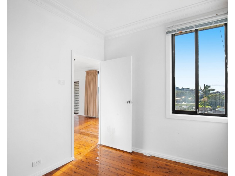 17 Yule Road, Merewether NSW 2291