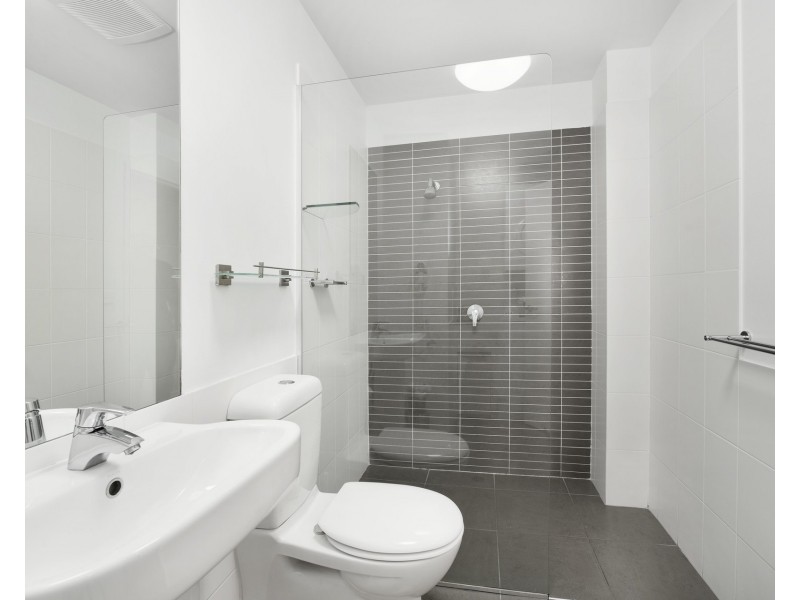 505/14 Honeysuckle Drive, Newcastle NSW 2300