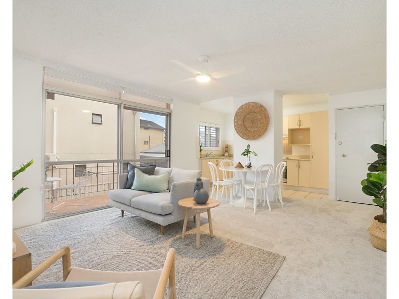 6/54 Railway Street, Merewether NSW 2291