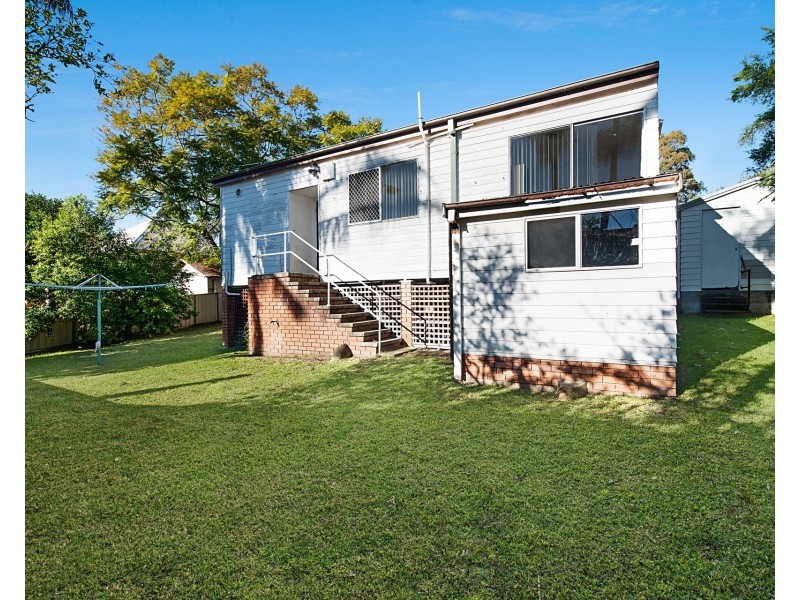 13 Clarence Road, New Lambton NSW 2305