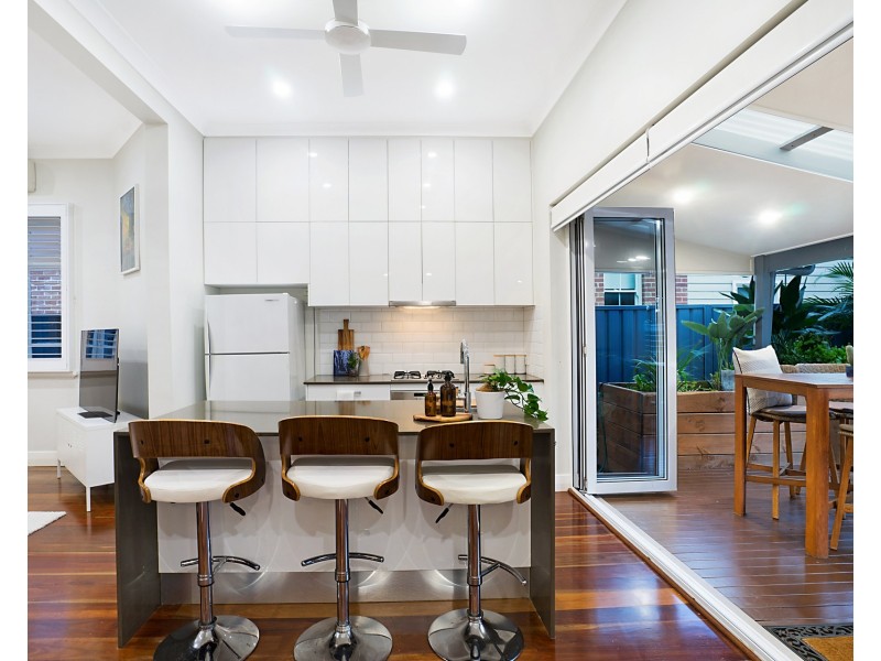 1/144 Gordon Avenue, Hamilton South NSW 2303