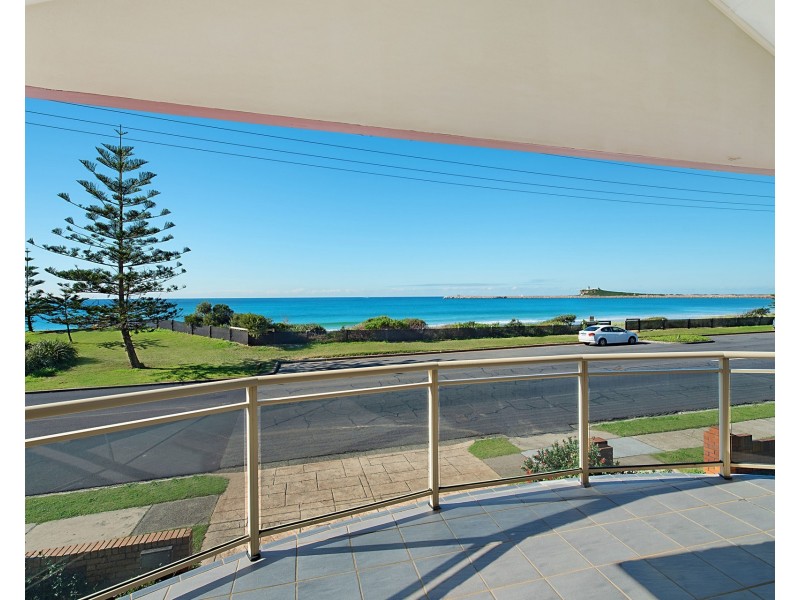 207 Mitchell Street, Stockton NSW 2295