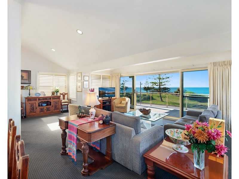 207 Mitchell Street, Stockton NSW 2295
