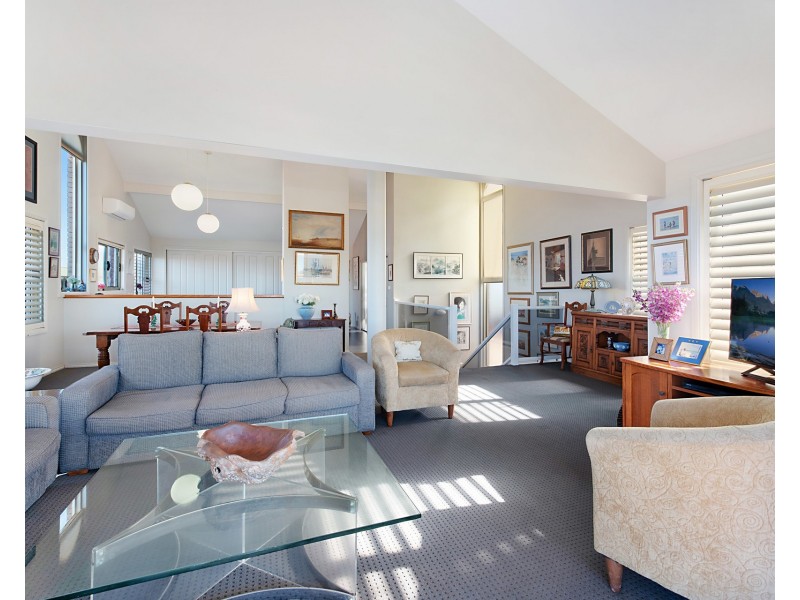 207 Mitchell Street, Stockton NSW 2295
