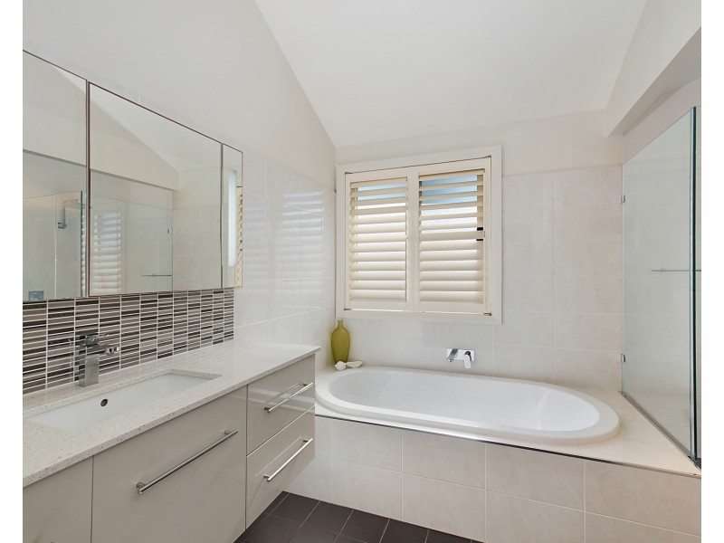 207 Mitchell Street, Stockton NSW 2295