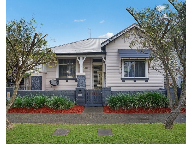 162 Lindsay Street, Hamilton NSW 2303