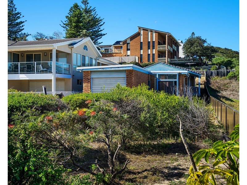 34 Alison Street, Redhead NSW 2290