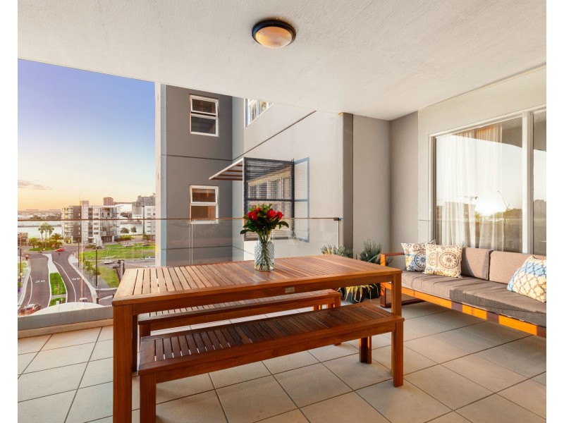 Level 7/704/489 Hunter Street, Newcastle NSW 2300