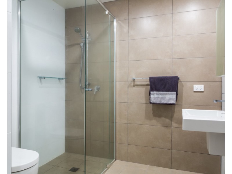 Level 3/302/77 Shortland Esplanade, Newcastle NSW 2300