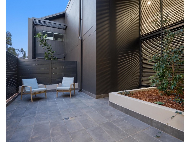 6/2 Veda Street, Hamilton NSW 2303