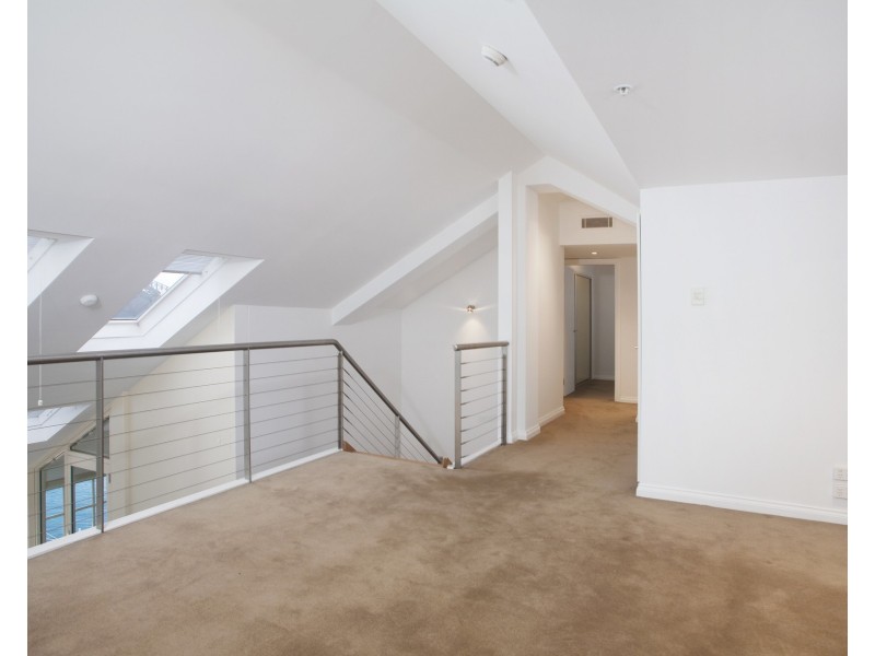 511/6 Cowper Wharf Roadway, Woolloomooloo NSW 2011