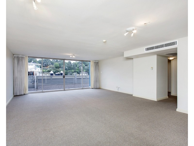 121/6 Cowper Wharf Roadway, Woolloomooloo NSW 2011