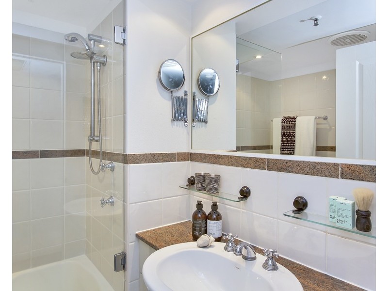 24/63 Crown Street, Woolloomooloo NSW 2011