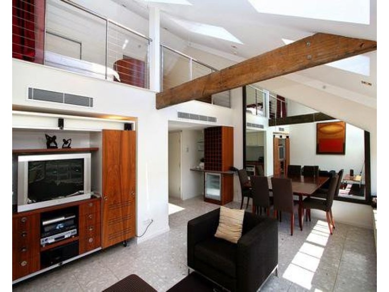582/6 Cowper Wharf Roadway, Woolloomooloo NSW 2011