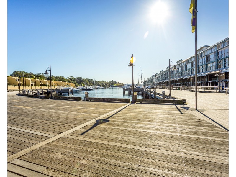 317/6 Cowper Wharf Roadway, Woolloomooloo NSW 2011