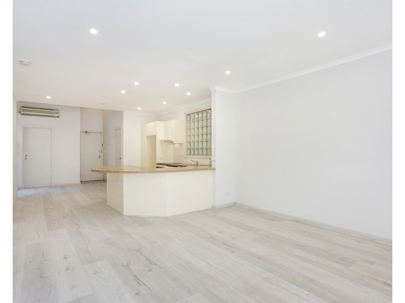 1/101 Cathedral Street, Woolloomooloo NSW 2011