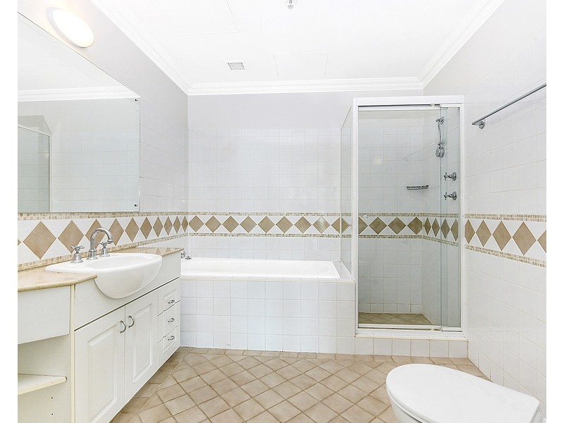 902/22 Sir John Young Crescent, Woolloomooloo NSW 2011