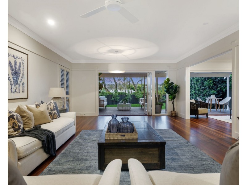 11 Pine Street, Cammeray NSW 2062