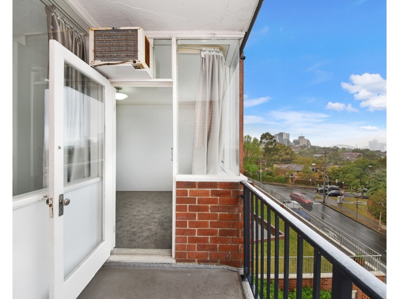 9/6 River Road, Wollstonecraft NSW 2065