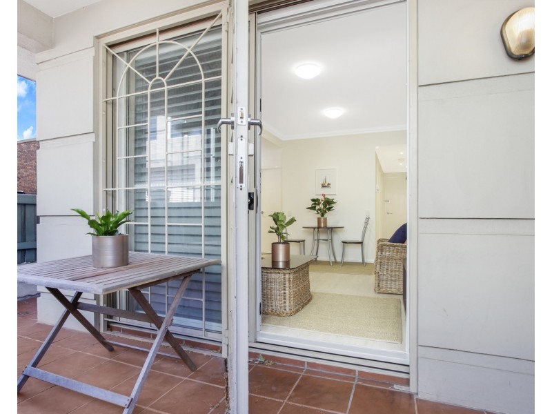 6/13 Ernest Street, Crows Nest NSW 2065