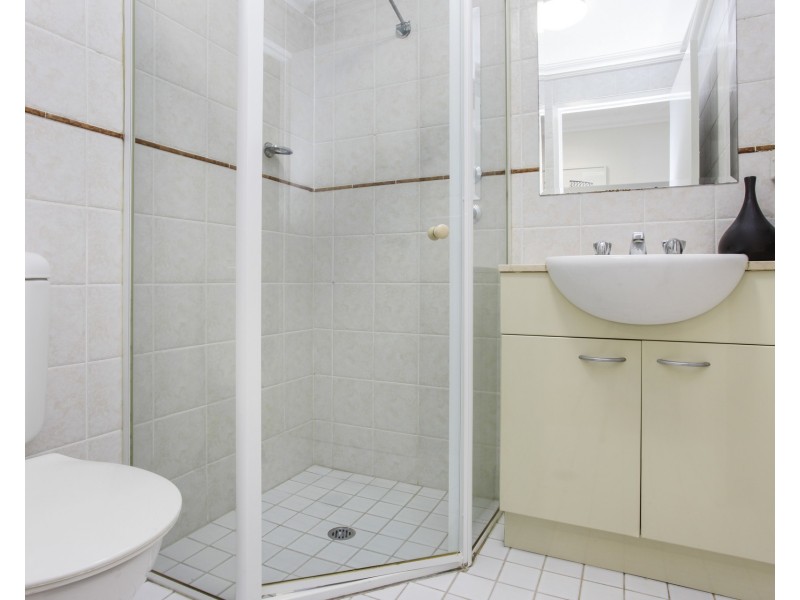 6/13 Ernest Street, Crows Nest NSW 2065